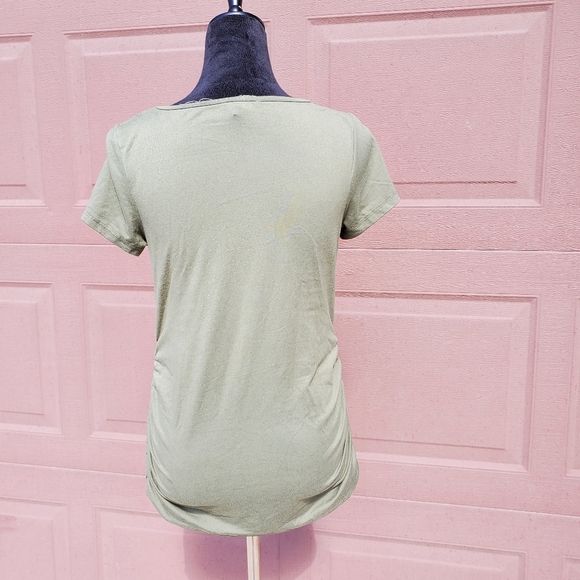 Love Wish Olive Green "Coming Soon" Gold Metallic Graphic Maternity Top Small - Picture 4 of 14